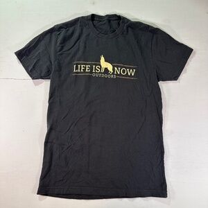Life is now outdoors coyote logo t-shirt grey nature tee size Medium/Large